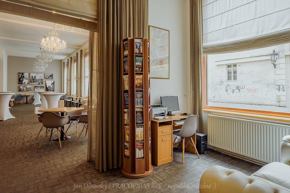 Central Hotel Prague Praag